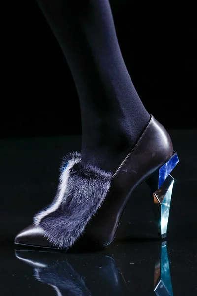 Look 72